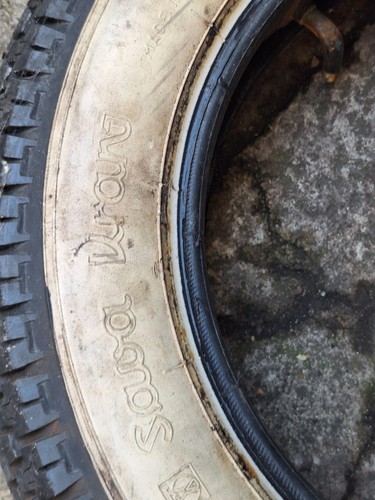 Vespa 10 whitewall tyre - x,