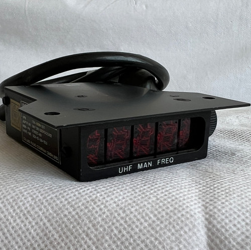 Aircraft collins radio uhf - aircraft,