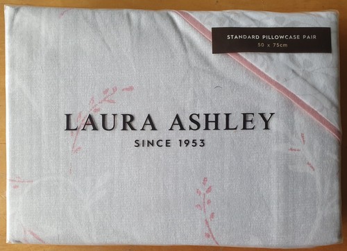 Laura ashley standard - laura,