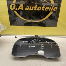 Speedometer instrument cluster