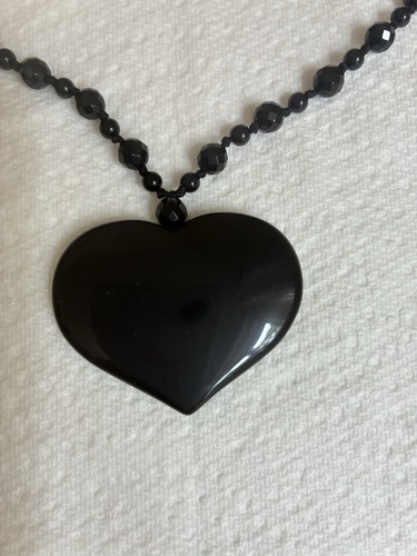 Lola rose black heart pendant - lola,