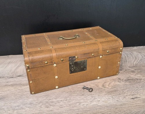 Antique box small - travel, trunk