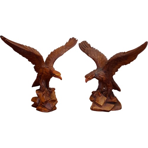 Eagle figurines pair - figurines, carved