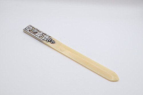 Lovely antique silver - lovely, mounted