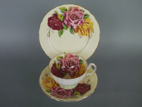 Aynsley cabbage rose trio - cabbage,