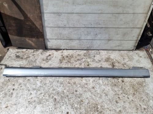 Mercedes e220 side - skirt, front