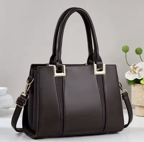 Fashionable large capacity - fashionable,