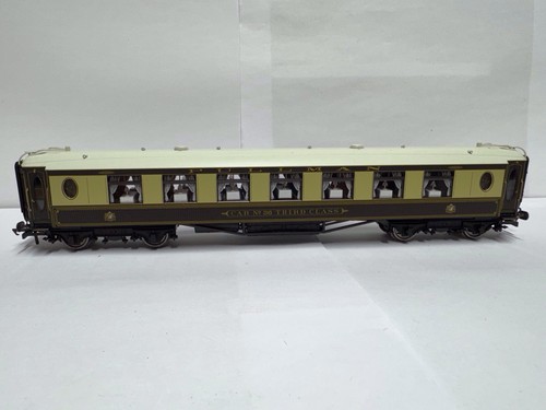 Hornby rack pullman - of,