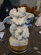 Guiseppe Armani The Kiss Porcelain Figurine - Very Good Condition No Box