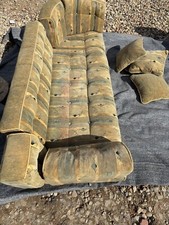 CARAVAN/MOTORHOME  2 BERTH