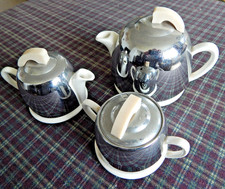Art Deco Style Insulated Tea