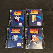 DANGER MOUSE PIN BADGES. NEW,x