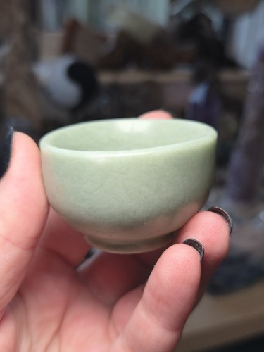 Beautiful green jade trinket - beautiful,