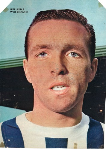 Jeff astle signed magazine - astle,