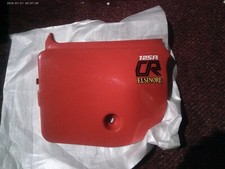 NOS 1979 HONDA CR125 ELSINORE SIDE PANEL FRAME COVER RED BULLET 83500-444-000ZA