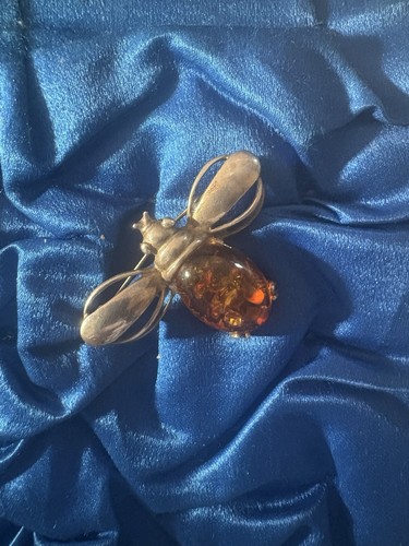 Vintage silver amber bee - amber,