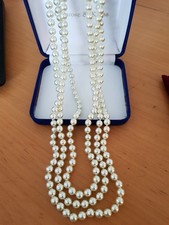 Camrose and Kross Pearl necklace