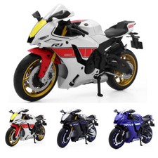 1:12 Scale 2022 Yamaha YZF-R1M