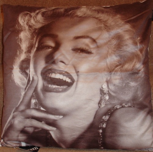 Icon designs x24 cushion - designs, 24"x24"