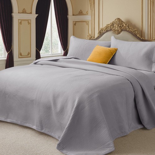 Piece embossed bedspread - embossed,