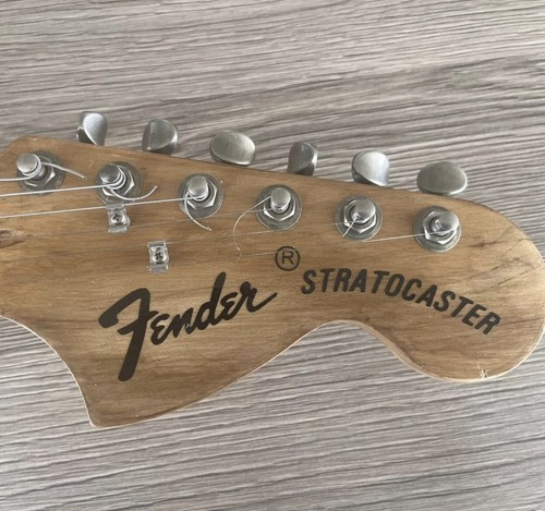 1970s style fender