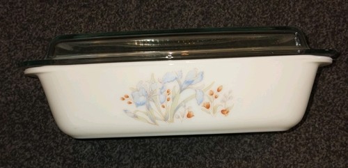 Vintage pyrex blue iris oval - iris,