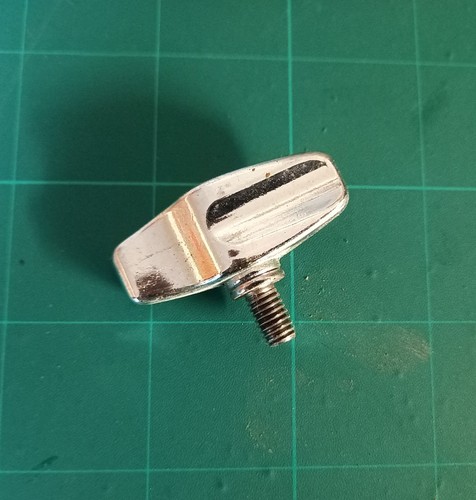 Pearl wing bolt - pearl,