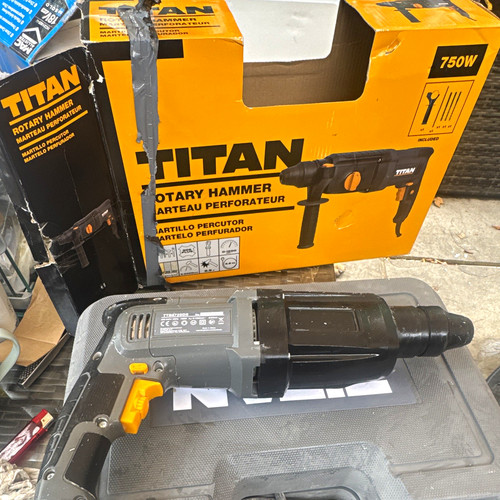 Titan ttb872sds 750w - titan,