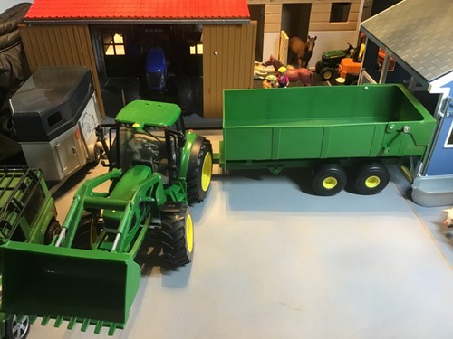 Britains scale john deere - britains,