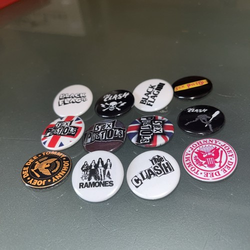 Mixed punk badges - mixed, 12