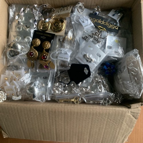 Wholesale job lot fashion - job, 30