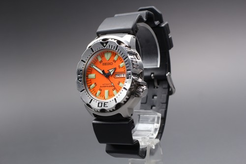 Near mint seiko orange - mint],