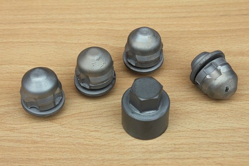 Locking wheel nut - locking, jaguar