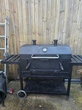 Smoke Hollow BBQ - Large Barbecue in amazing condition