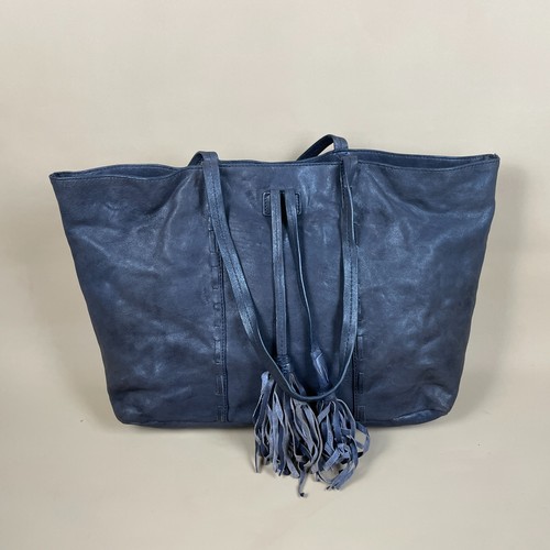 Shoulder bag underarm - shoulder,