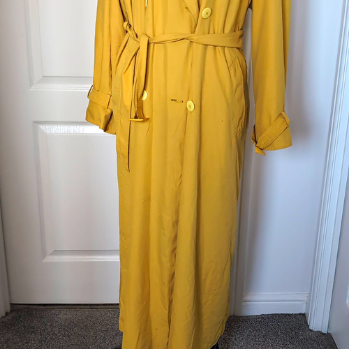 Four seasons london yellow - seasons,