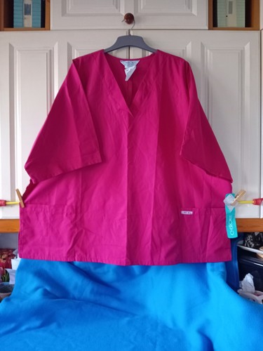 Raspberry scrub top - scrub, 4xl