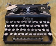 Vintage S&N Seidel & Naumann Erika German Typwriter Non Working