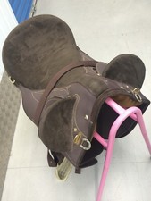Down Under Australian Brown Suede Equine Endurance Stock Saddle Horse NEW UK P&P