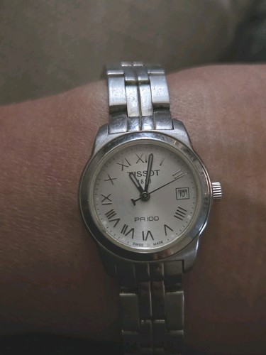 Tissot 100 ladies 24mm - tissot,