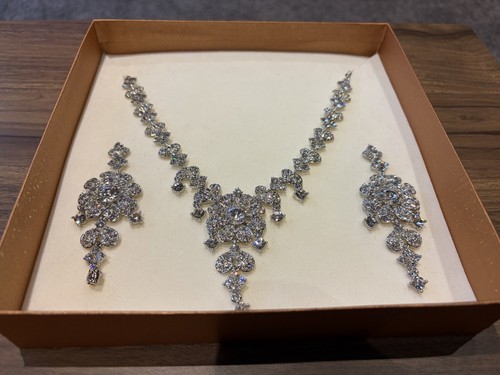 Indian jewellery set - jewellery,