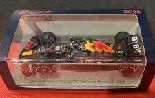 ORACLE RED BULL RACING RB18 - SPARK 1/43 - #1 VERSTAPPEN MIAMI GP WINNER 2022