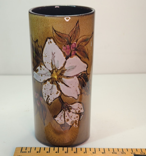 Guernsey pottery vase - pottery, lovely