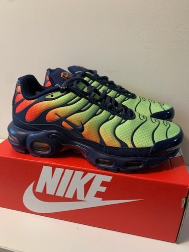Size brand new nike - size, air