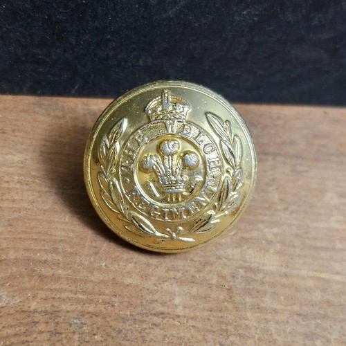 Scarce the welch regiment - welch,