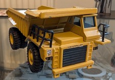 Caterpillar 773 Dump Truck