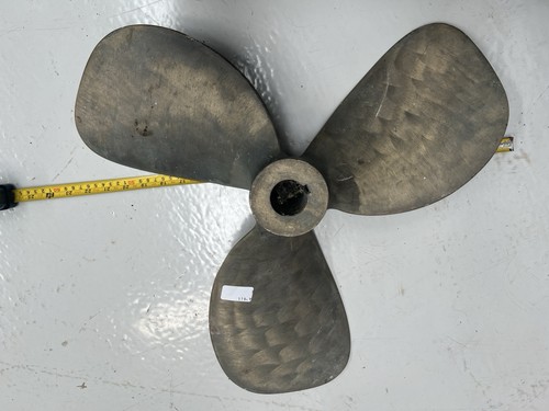 Large bronze blade propeller - large,