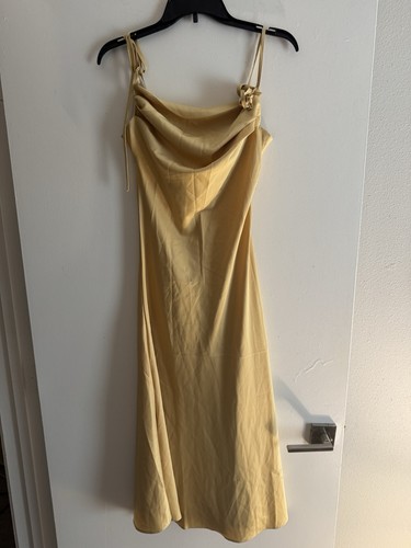 Nwt commense yellow satin - nwt,