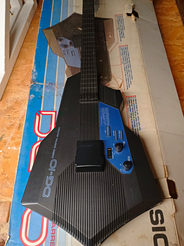 Casio digital guitar - casio,