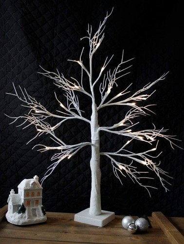 Large light white twig - large,